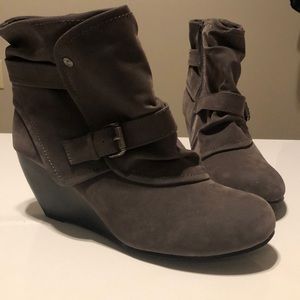 Guppy Love by Blowfish Gray Faux Suede Wedges